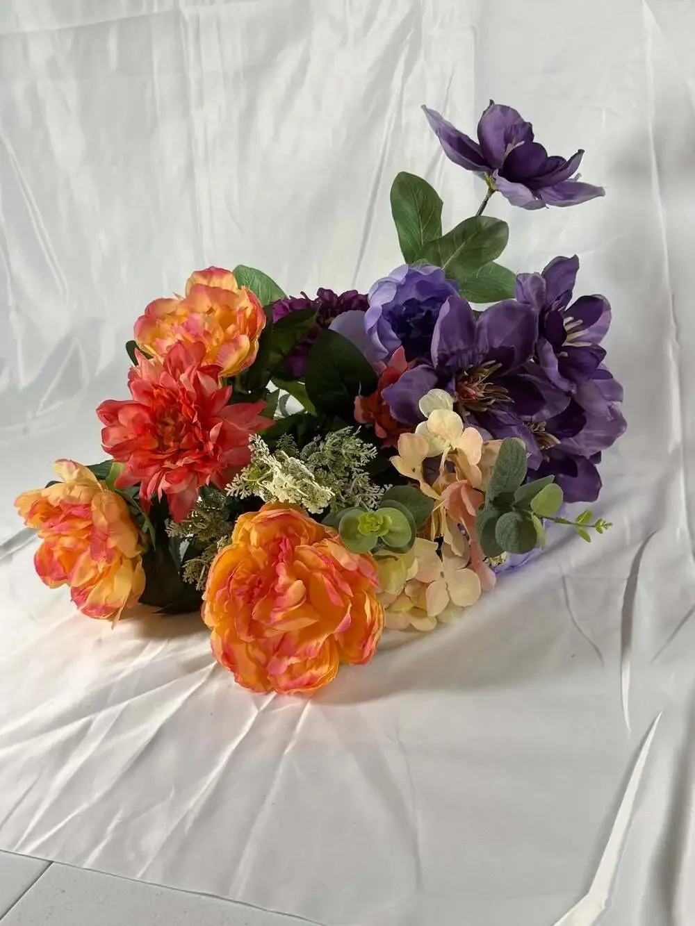 Artificial Silk Flower Arrangement Bouquet with Peonies Dahlias and Hydrangeas